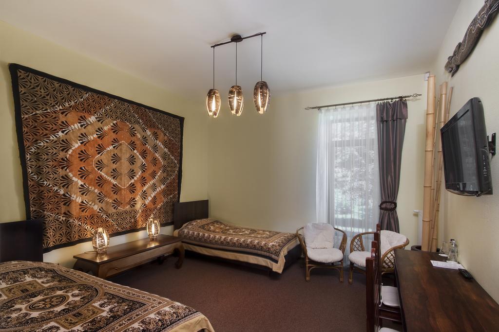 Palac Nieznanice Zabytek Goscinny Ze Spa 部屋 写真